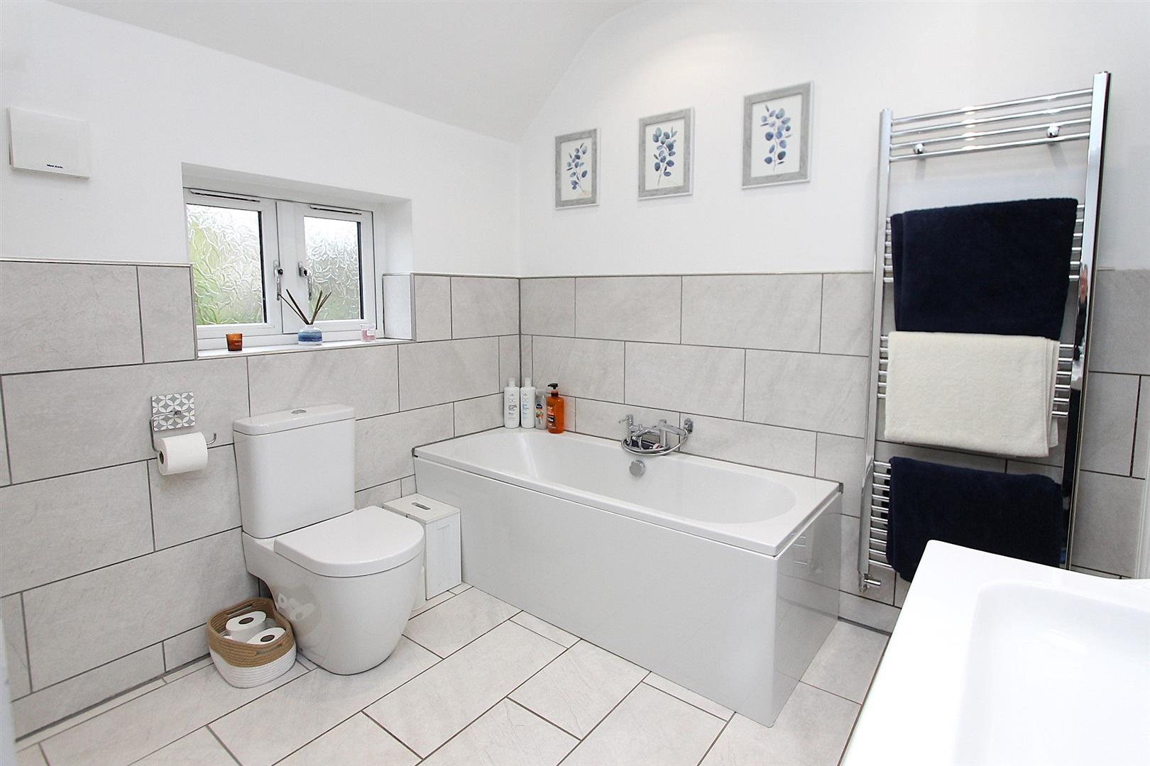 Caunsall Road, Caunsall, Kidderminster